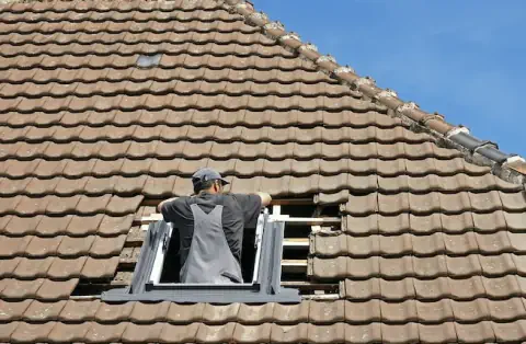 Pose de velux à Sauveterre-de-Guyenne
